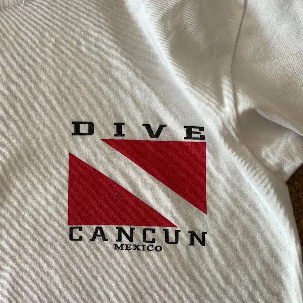 Cancun, Mexico sweatshirt - Picture 4 of 5